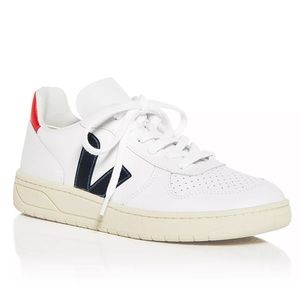 Veja Sneakers - Brand New